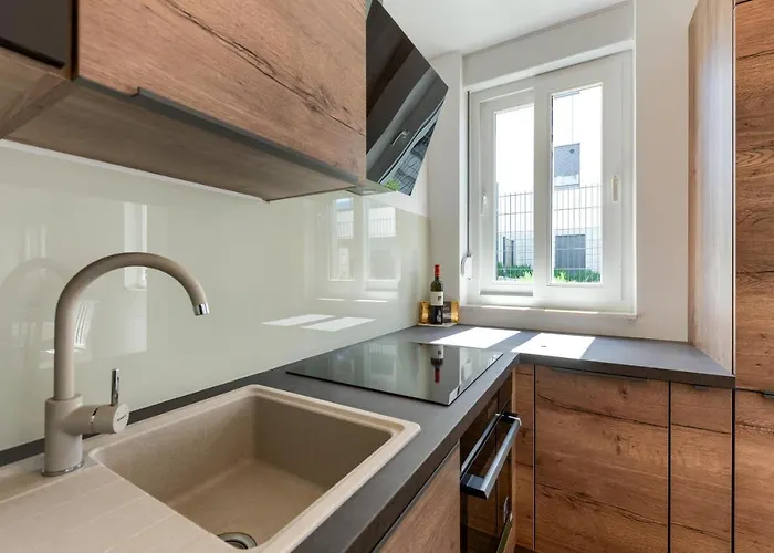 Apartamento Moderan Kondominij + Terasa