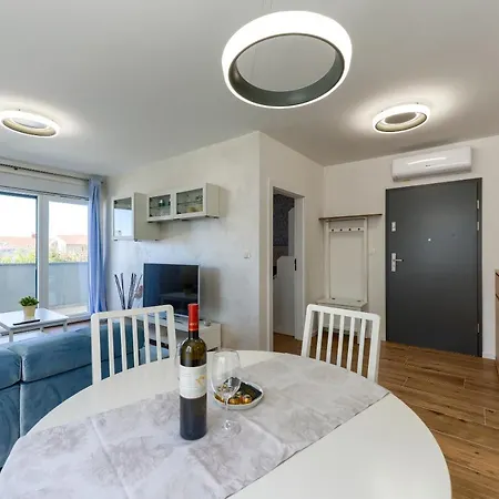 Moderan Kondominij + Terasa Apartment Zadar