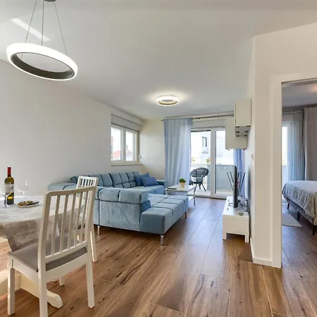 Moderan Kondominij + Terasa Apartment Zadar