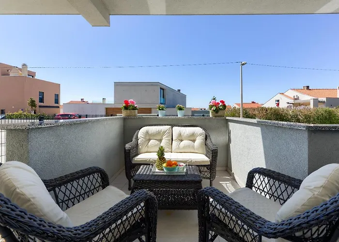 Moderan Kondominij + Terasa