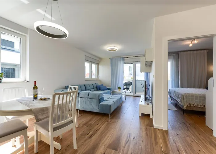 Moderan Kondominij + Terasa Lägenhet Zadar